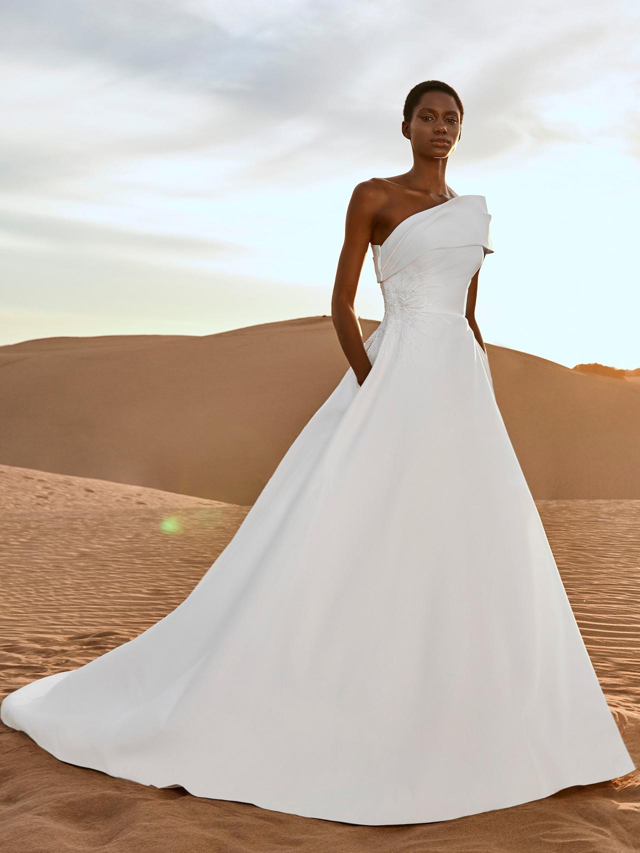 Vestido de novia Pronovias 2022