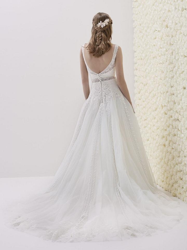 Pronovias