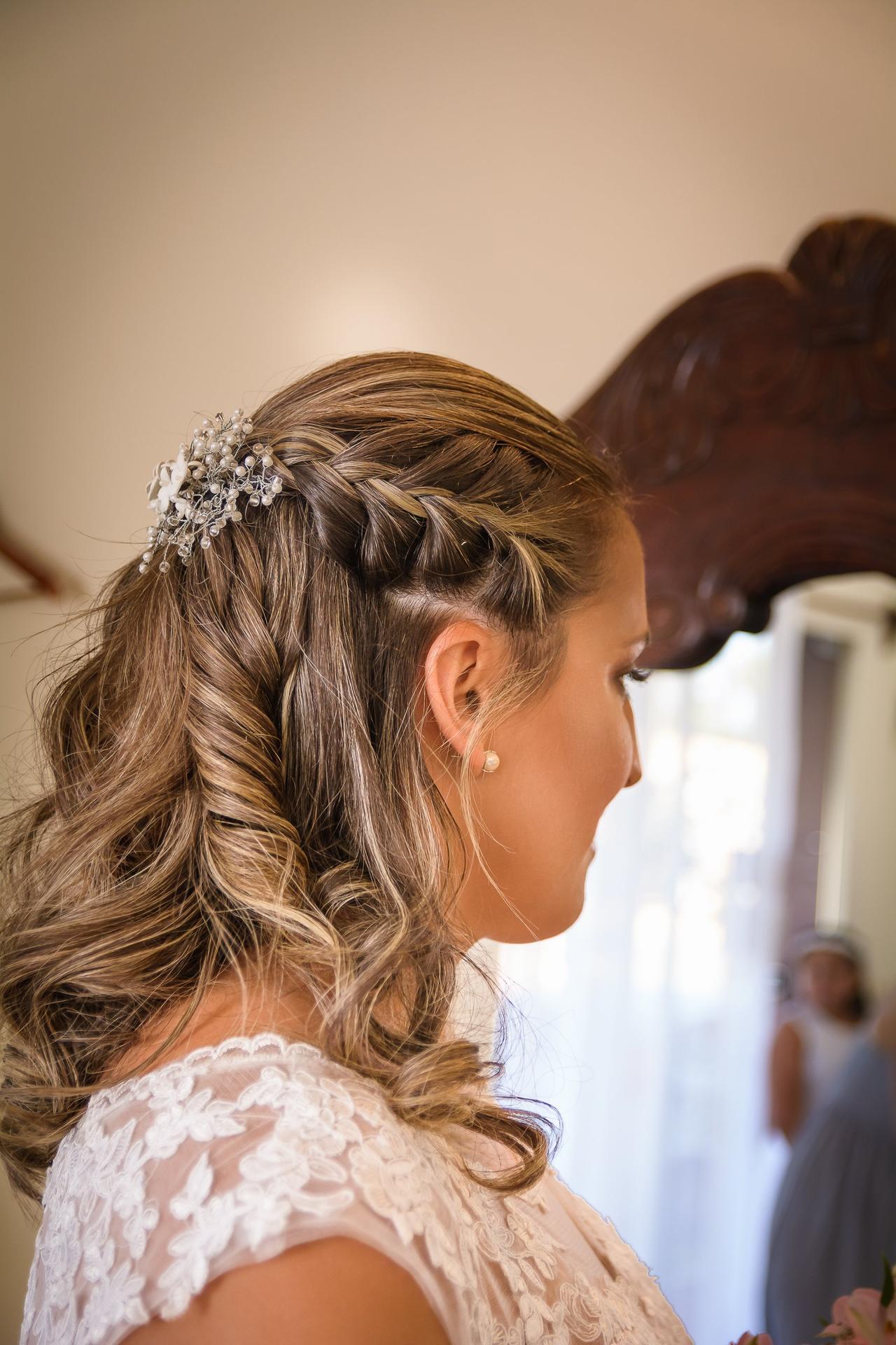 Peinados de novia semirecogidos 30 ideas para un look natural y romántico