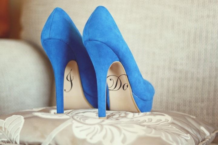 7 opciones para darle color a tus zapatos de novia