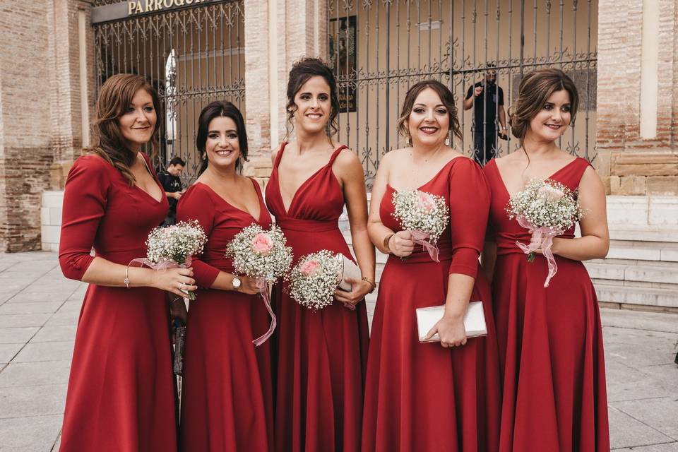 damas de honor vestido rojo amigas de la novia casamiento