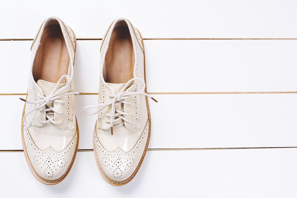 Zapatos de novia bajos: 5 para un look cómodo estiloso
