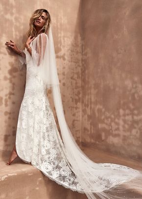 pearly long veil, Grace Loves Lace