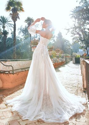 MOGRA, Pronovias