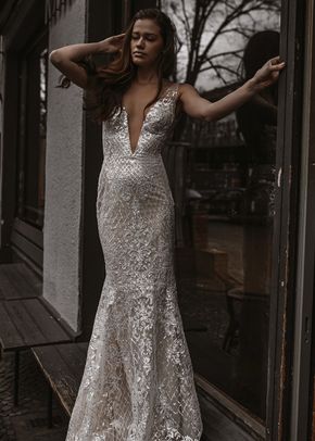 Vic, Galia Lahav