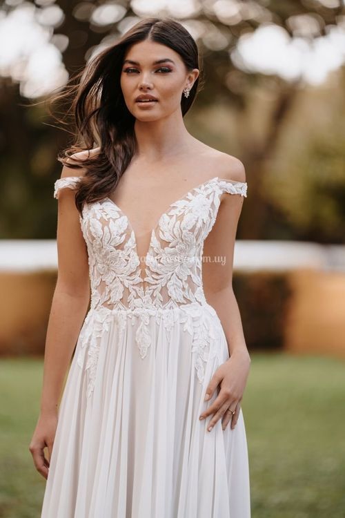 9958, Allure Bridals