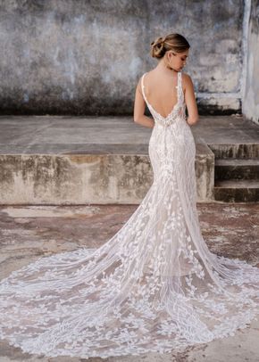 C655, Allure Bridals