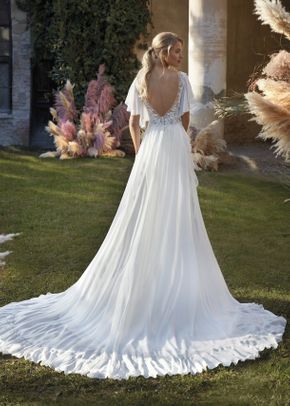 COL2104, Pronovias