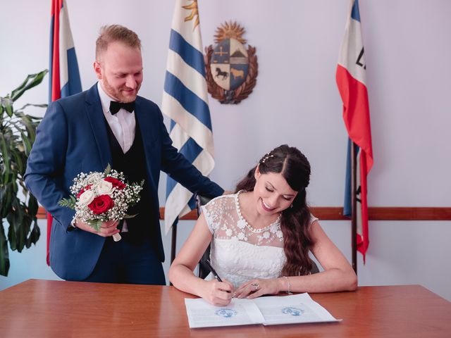 El casamiento de Jonathan y Suri en Montevideo, Montevideo 45