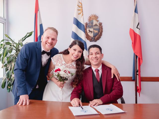 El casamiento de Jonathan y Suri en Montevideo, Montevideo 48