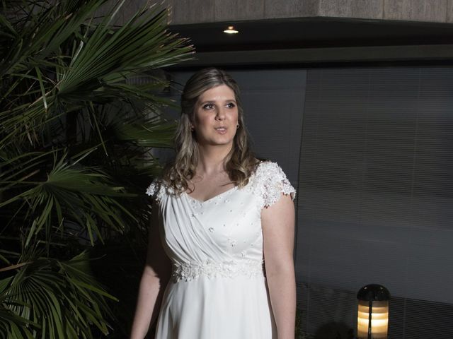 El casamiento de Martín y María en Montevideo, Montevideo 16