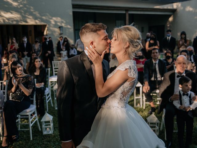 El casamiento de Tomas y Lucia en Montevideo, Montevideo 81