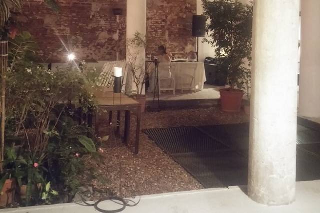 Paseo del Hotel 1