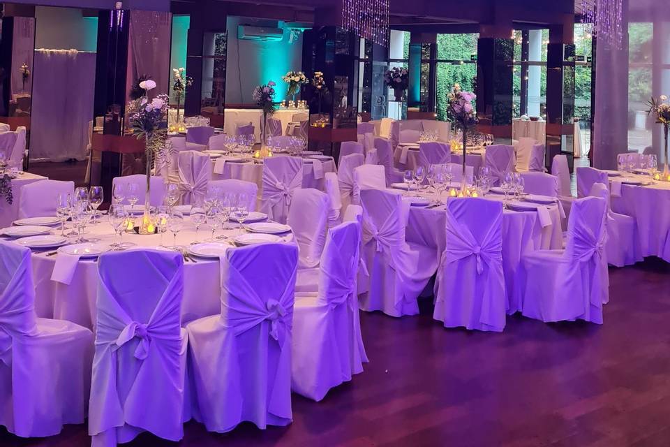 Salón decorado