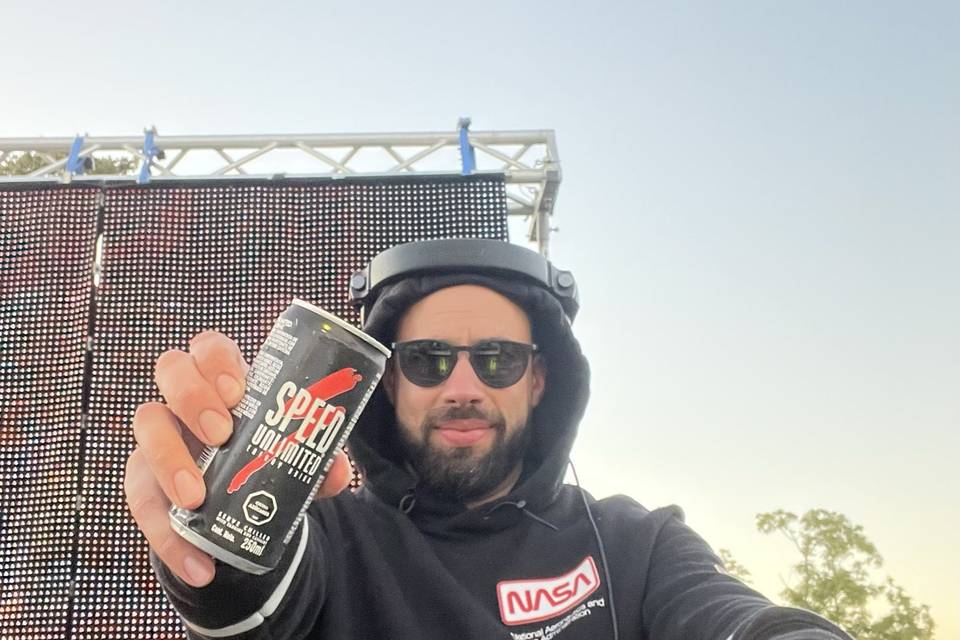 DJ Álvaro Baiz