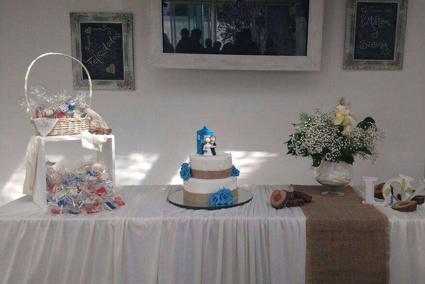 Mesa de torta de boda