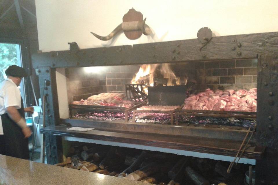 Tradicional Parrilla Criolla