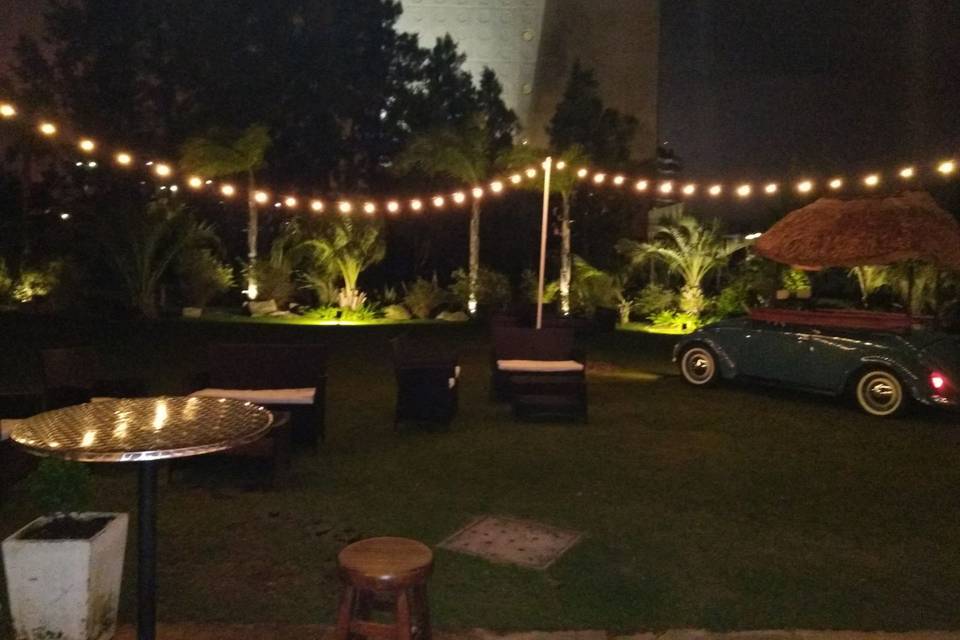 Jardín nocturno