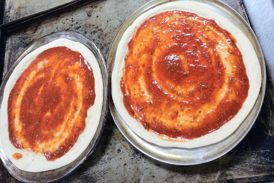 Pizzas con tomate